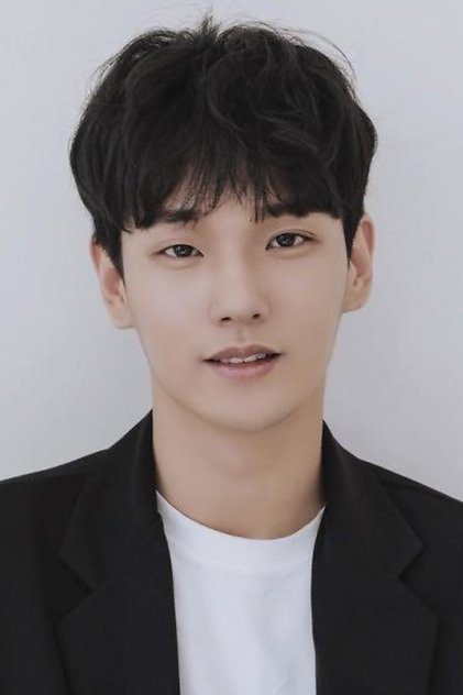Shin Jae-hwi